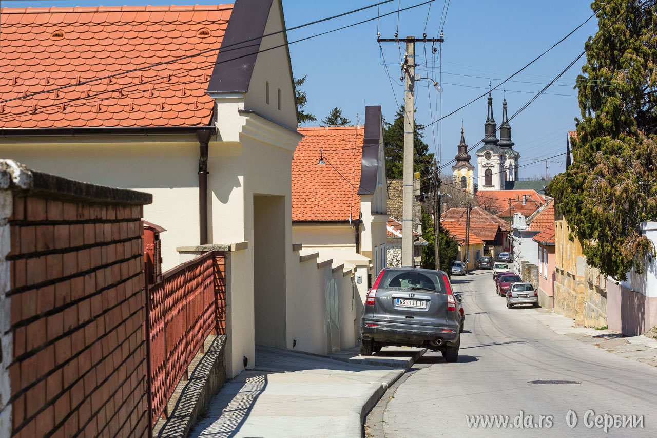 Сремски карловци сербия карта