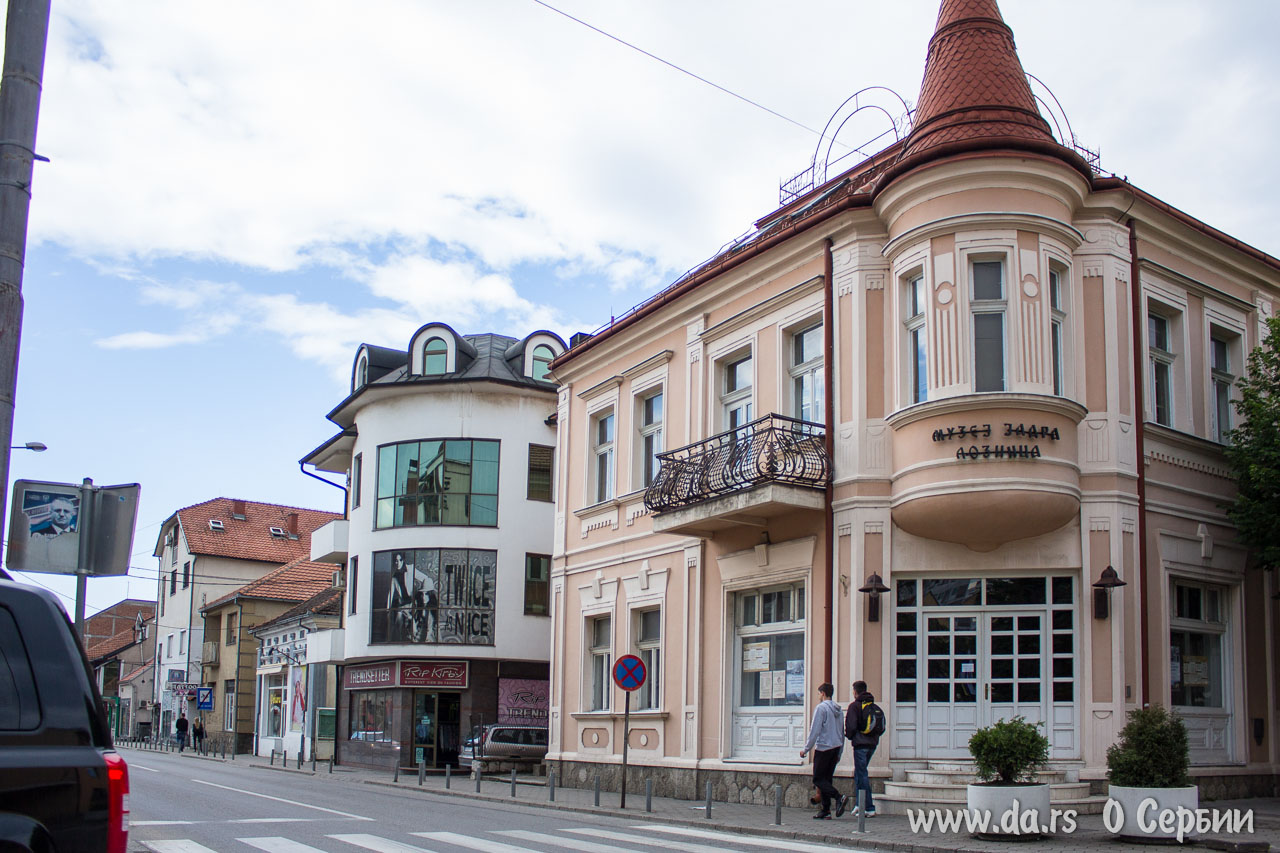 Лозница сербия фото