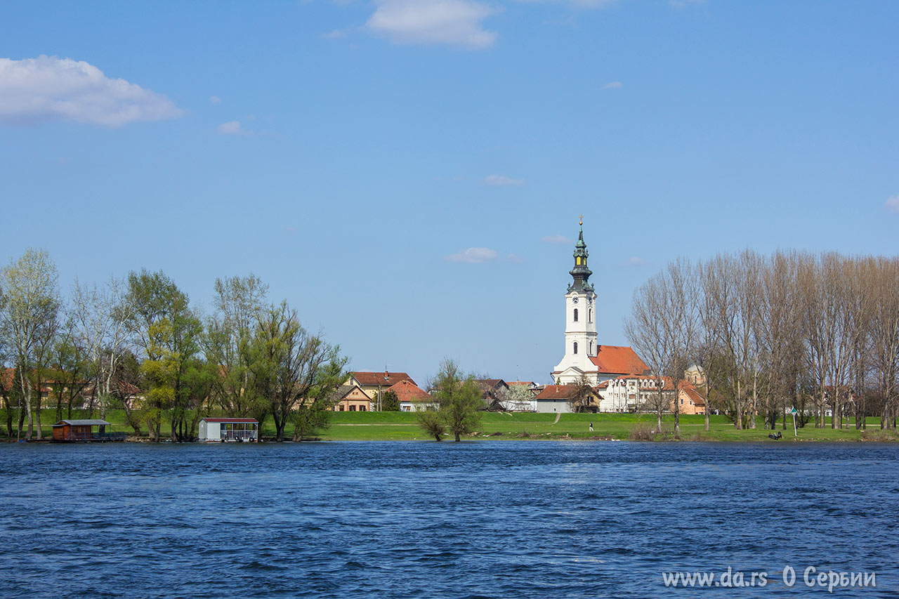 Улица Рибарска