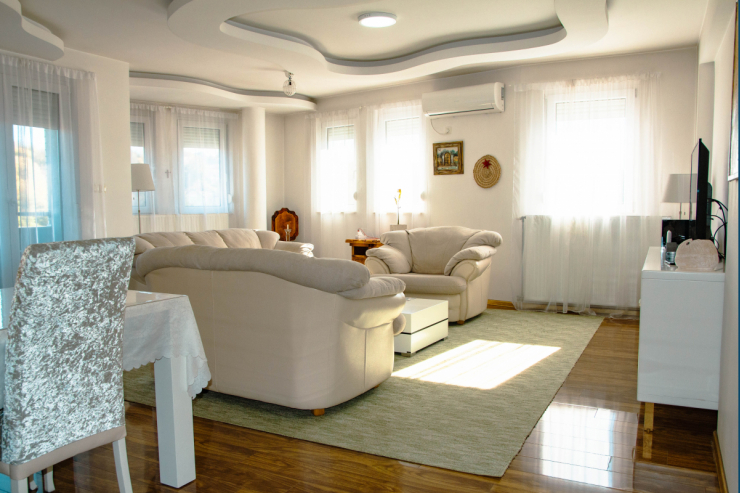 Великолепная квартира в центре Лозницы